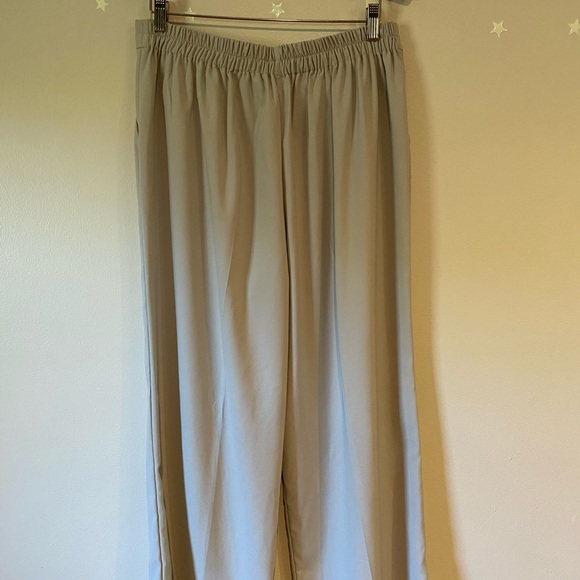 Mercer & Madison Gray Wide Leg pants - Picture 11 of 12